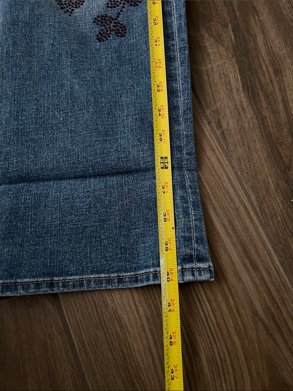 Seven7 Boyfriend Jean With Floral Embellishments - Picture 10 of 10